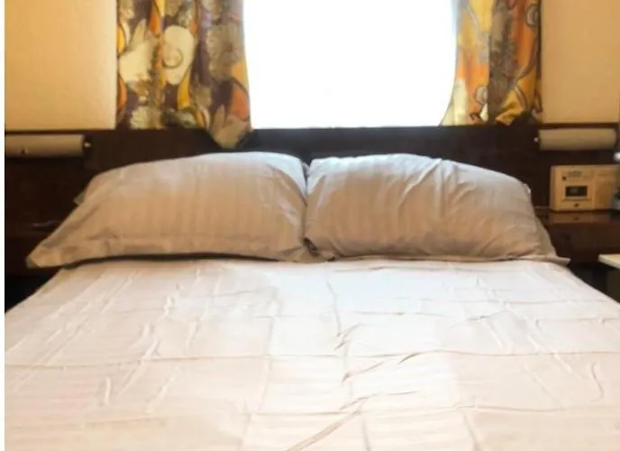 Budget London Room